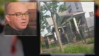 11pm: Emotional cops recount Seymour rescue