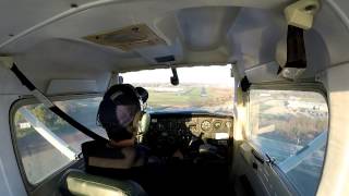 C152 Traffic Patterns w/Radio Communication