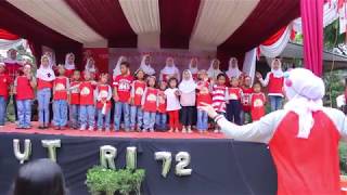 DI PUCUK POHON CEMARA - paduan suara dan angklung