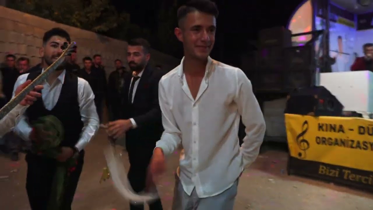 KAMERAMAN SELAMİ VE ALİ ÇETİN FARKIYLA ÇORAKLI EMİNE VE BİLGEHANIN MUHTEŞEM  DÜĞÜNÜ 2