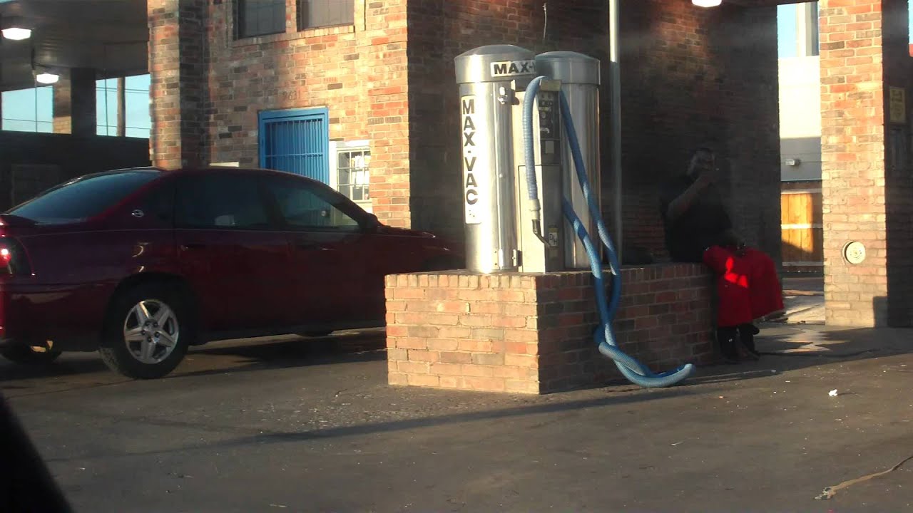 Chilling the Car Wash In North Dallas Off Forest Lane!! YouTube