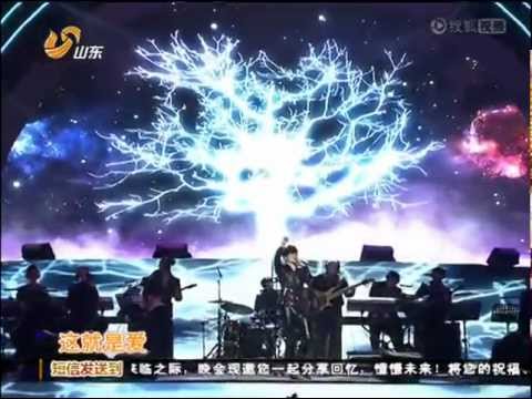 20121231-山東衛視跨年-張杰演唱《天空》《Heal the world》《這就是愛》2 JasonZhang/ZhangJie avi