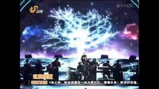 20121231-山東衛視跨年-張杰演唱《天空》《Heal the world》《這就是愛》2 JasonZhang/ZhangJie avi