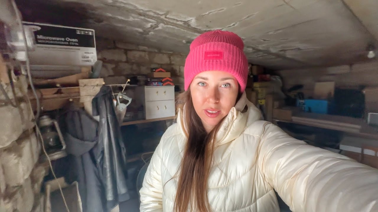 ДОСТАВИЛИ ПЛИТКУ И ЛАМИНАТ. КУПИЛА НЕ ТО, ЧТО ХОТЕЛА, НО И ТАК СОЙДЁТ. ВЛОГ 4.12.25