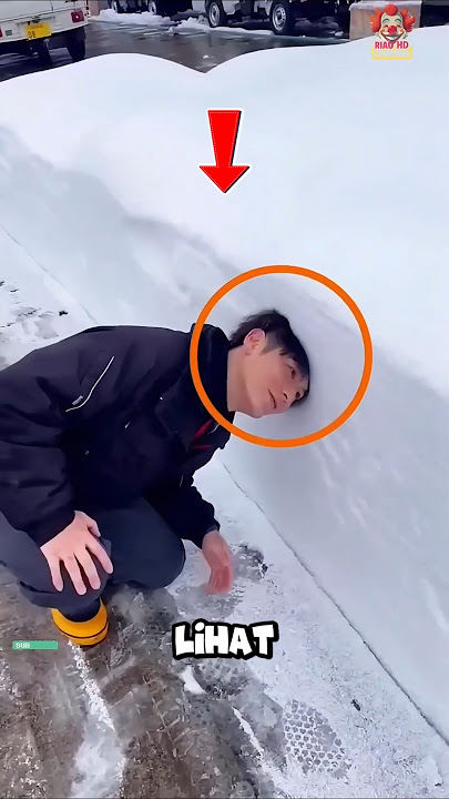 Pria ini melakukan kesalahan fatal saat di salju ❗️❗️ #shortsviral #shorts