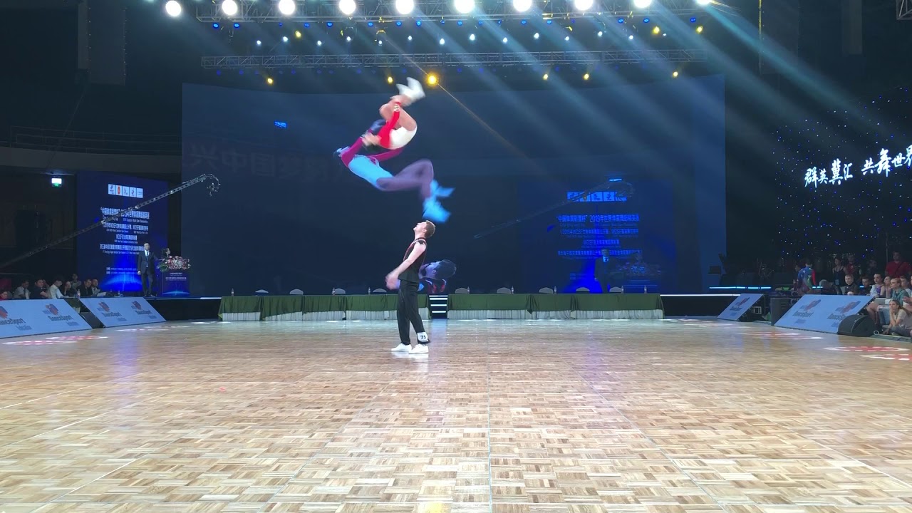 Final acro MCFS ERSHOV Mikhail ZINCHENKO Maria 4 place China 2019 camera iphone 8 plus apk