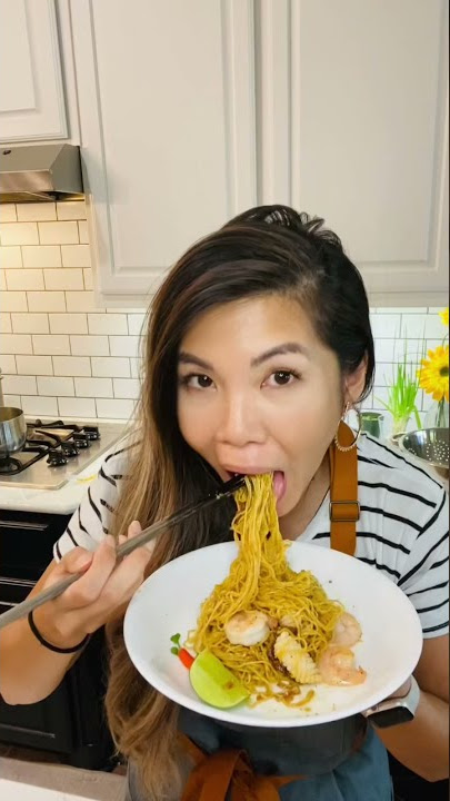 Vietnamese Dry Noodles - Mi Kho