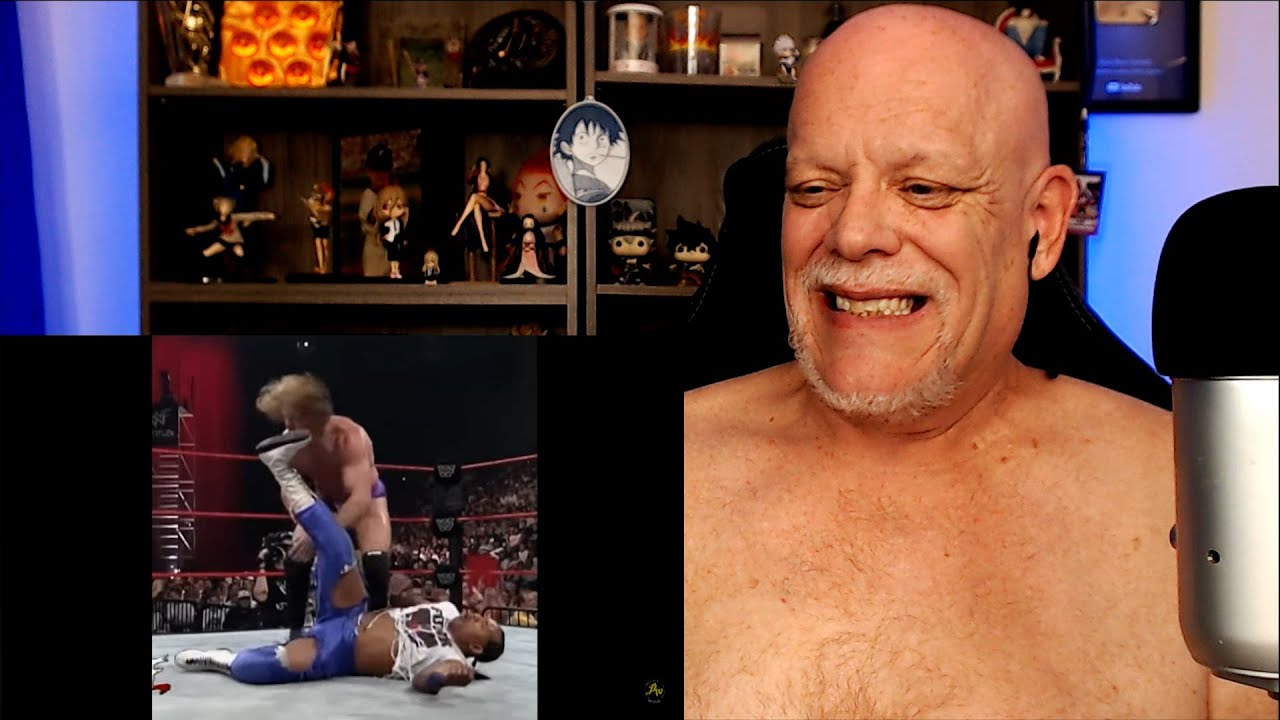 PRO WRESTLING BOTCHES | Reaction and Breakdown #2 😁 - YouTube