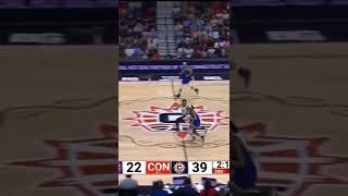 Jasmine Thomas breaking ankles #skate #anklebreaker #wnba #connecticutsun #womensports