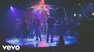 Video thumbnail of "Tryo - Mam'zelle Bulle (Live au Cabaret Sauvage 2004)"