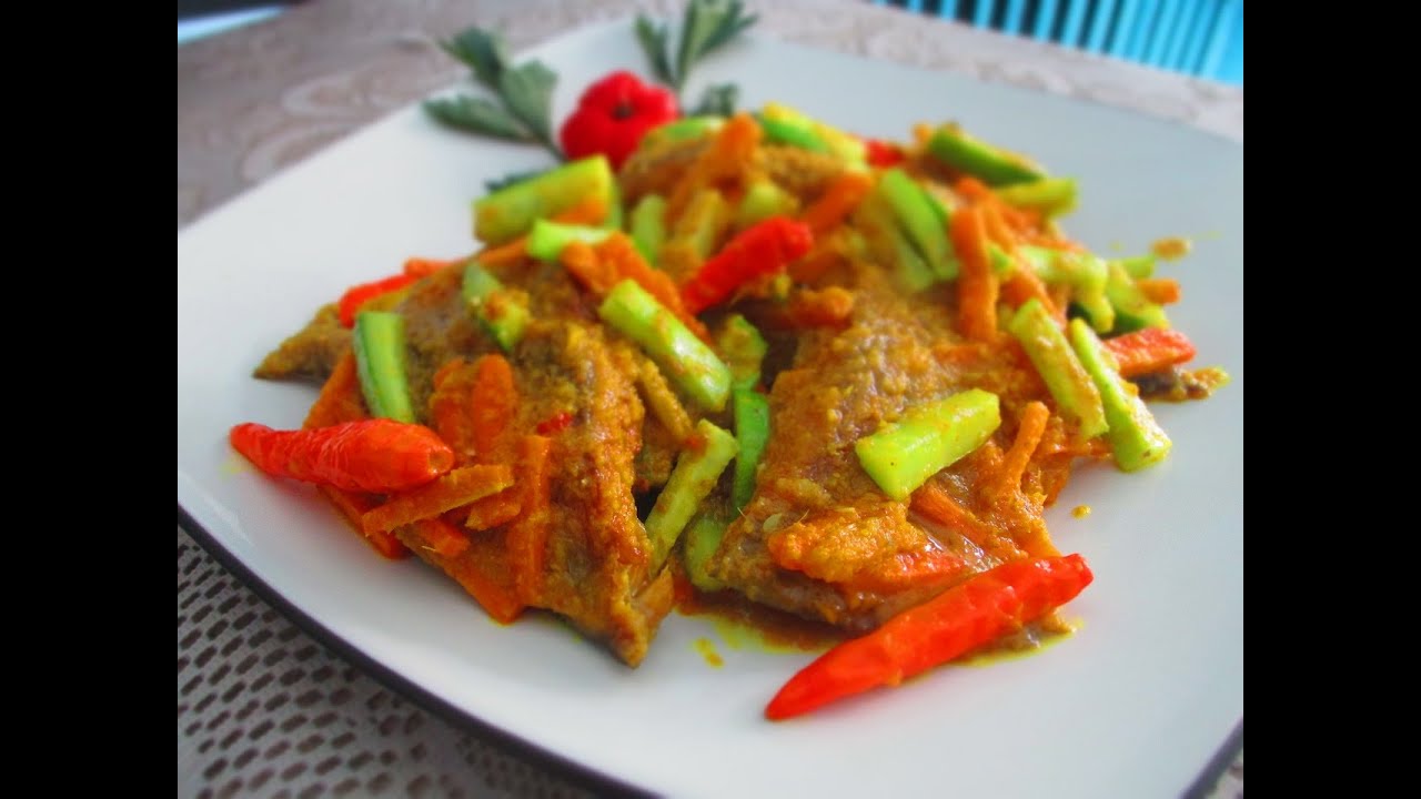 Resep Ikan Bawal Bumbu Acar Kuning Youtube