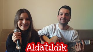 Babalı Kızlı - Aldatıldık (Rengin Cover)