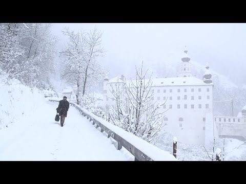 Video: Come Andare In Un Monastero