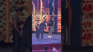 DQ receiving award for Best Actor( Kaantha)🤩