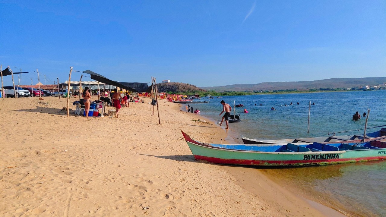 D. PEDRO ll, esteve aqui, conheça Barra do Ipanema Alagoas. Paraiso no Rio São Francisco.
