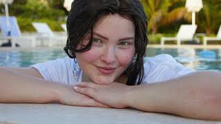 Continental Hair - Swimming with a Wig!