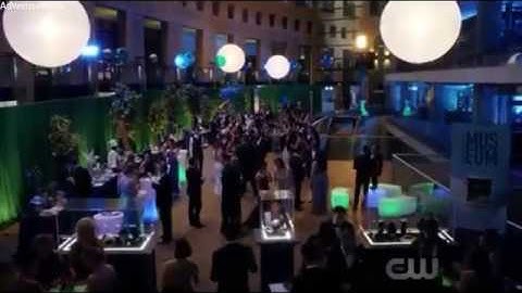 The Flash 4x17/Ralph defeats Null and Saves Barry