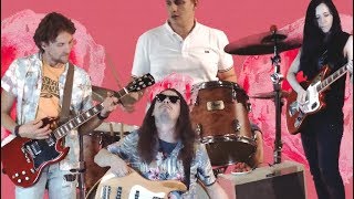 Juleah - Strawberry Shake