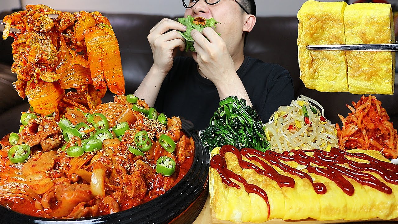 ASMR MUKBANGㅣKOREAN FOOD(Stir-fried Pork with Kimchi & Rolled Omelet)ㅣEATING SHOW