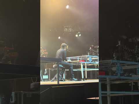 LANY - Alonica (Official Music Video)