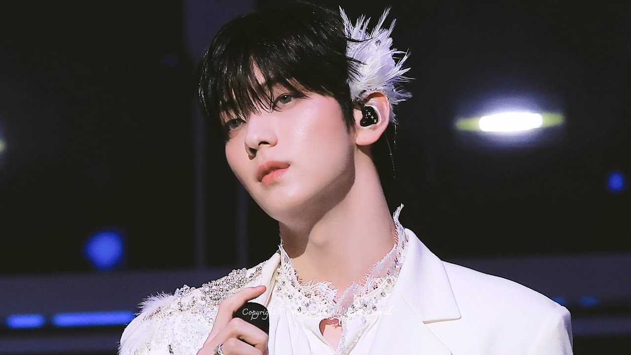 4K 수빈 직캠 별의 노래 + Beautiful Strangers | @2025 가요대제전 2025.12.31