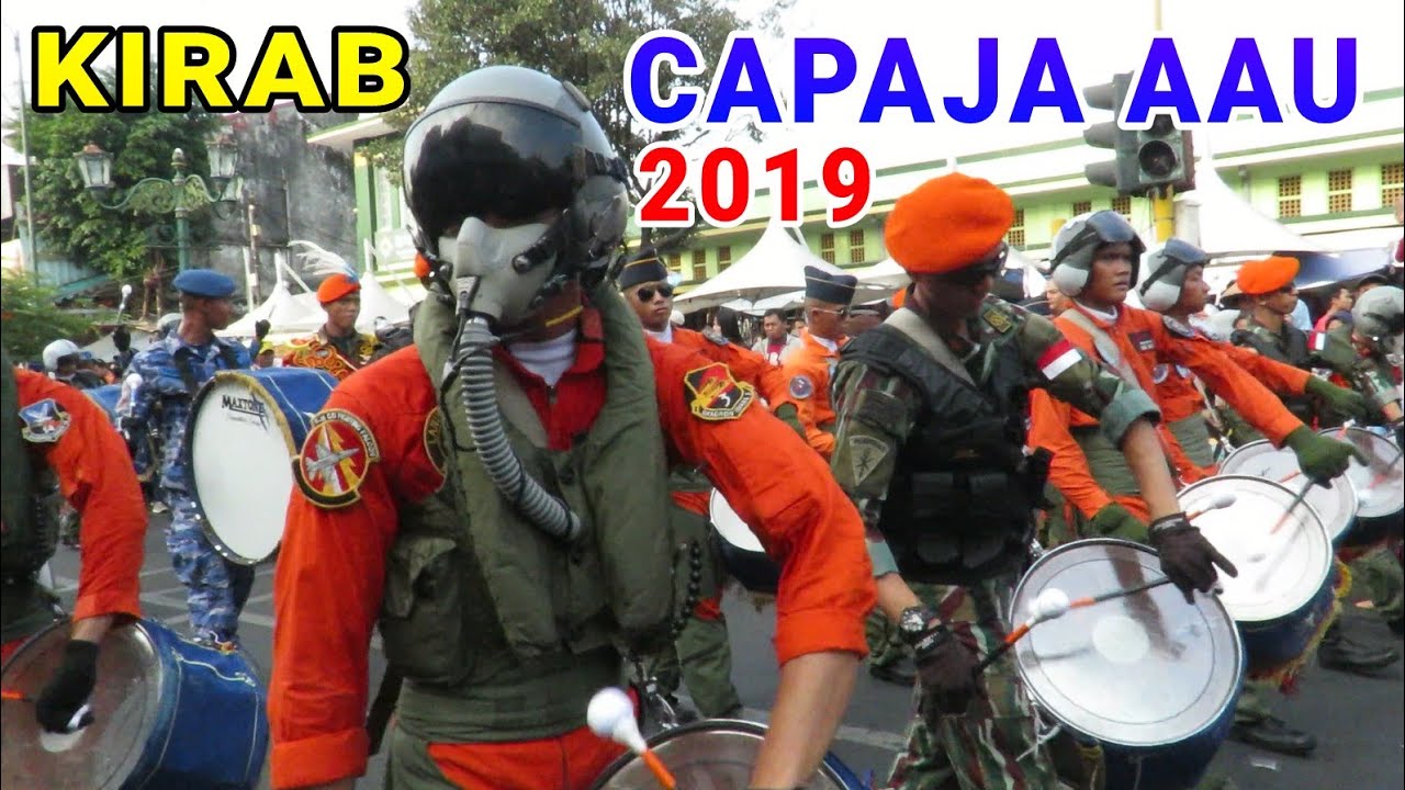 Drumband Gita Dirgantara AAU Yogyakarta | Kirab Capaja AAU 2019