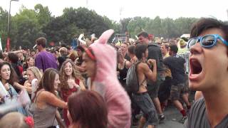 Hadouken! - Wall of death during Bombshock (Sziget Festival 2011)