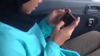 Awek Main Mobile Legend Kena Baling Cacing