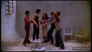 Group Hug Spongebob Squarepants & That 70S Show