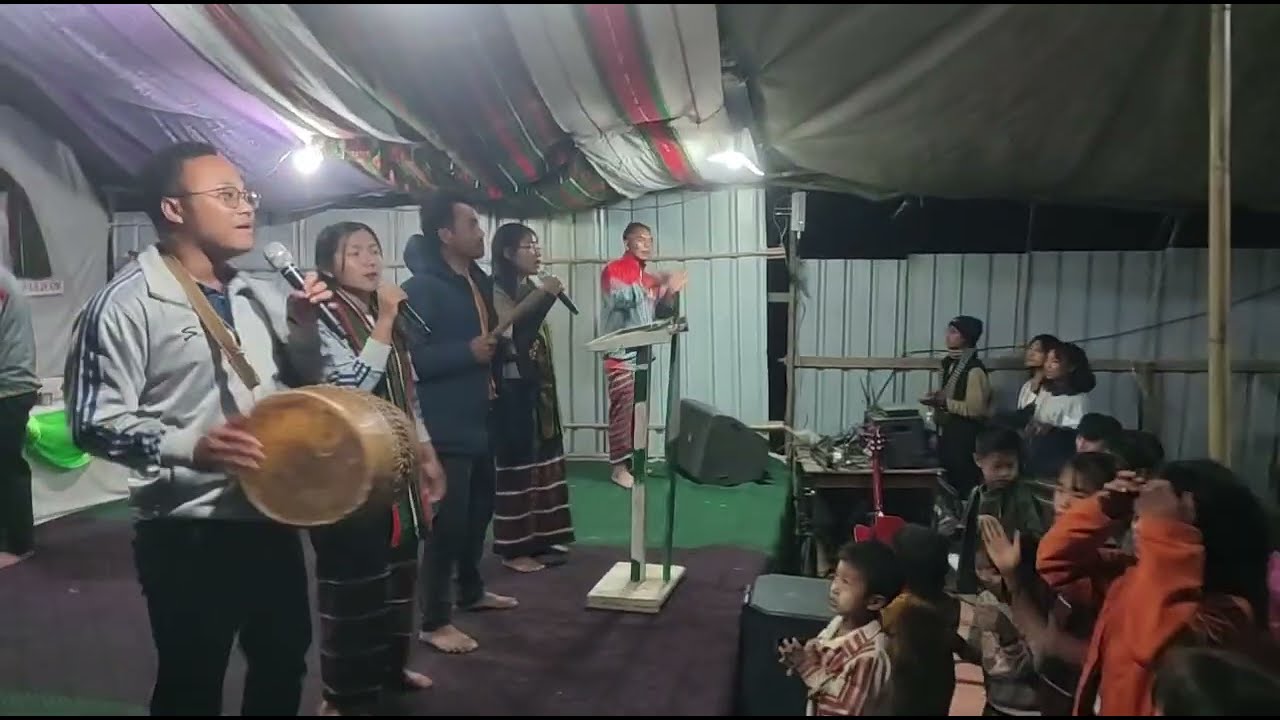 Von deih mim bang ih pian cil . . . | Mipi Pasian minphat lasak ziahziahna