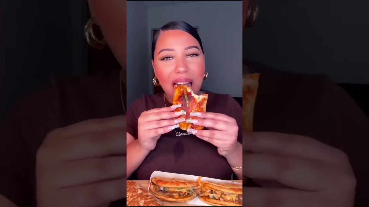  CRUNCHY CHEESY BURRITO X MINI BURGERS TACO FRENZY FLAVOR OVERLOAD Burrito Mukbang