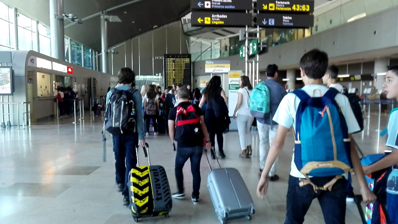 Cómo viajar con mucho equipaje sin facturar maleta? - Guía Low Cost