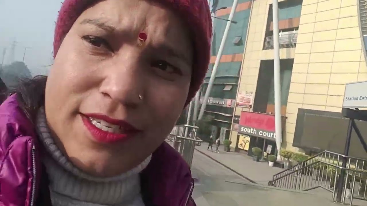 आज फिर से गई में बाहर 