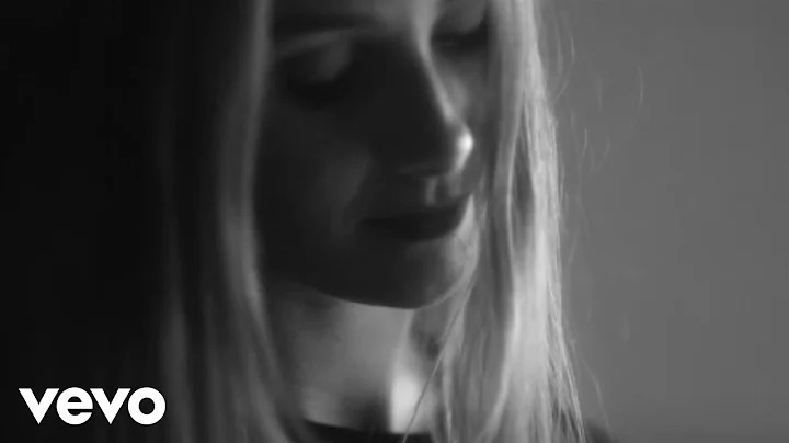 Vera Blue - Hold (Official Video)