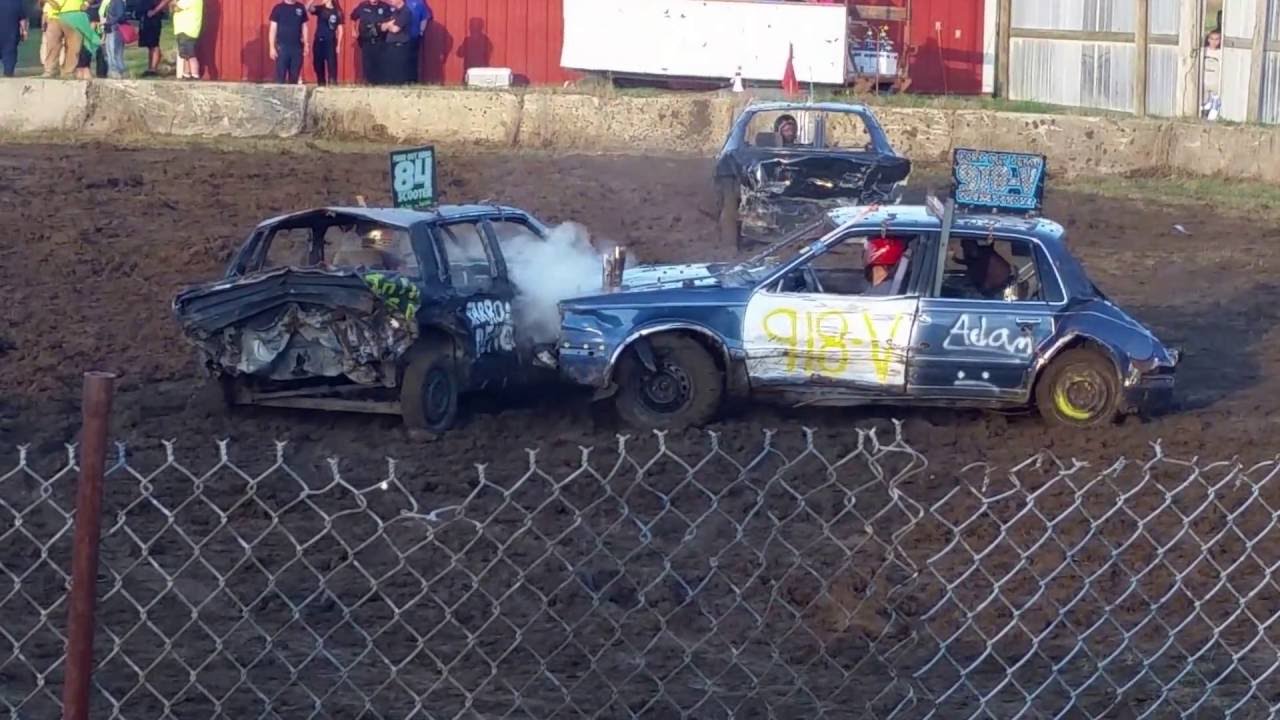 Lodi WI demolition derby 2016 mid size YouTube