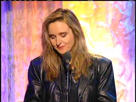 Melissa Etheridge inducts Janis Joplin Rock and Roll Hall of Fame inductions 1995