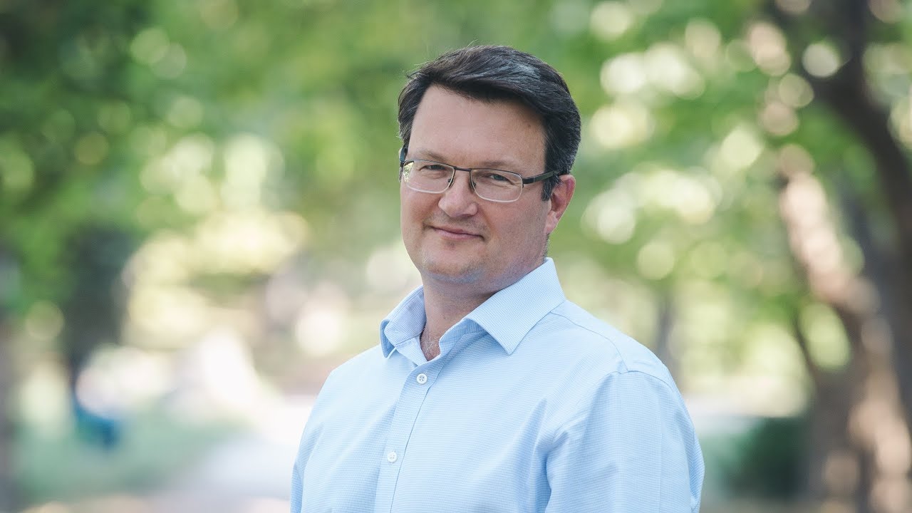 И. о. ректора КФУ им. В. И. Вернадского Андрей Фалалеев приглашает всех ...