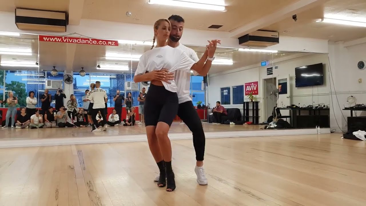 Ronie Saleh & Frida Ellinor 🎵Dj Alnova - Axxia(Feat. Putox) @Viva Dance in Auckland New Zealand 2024