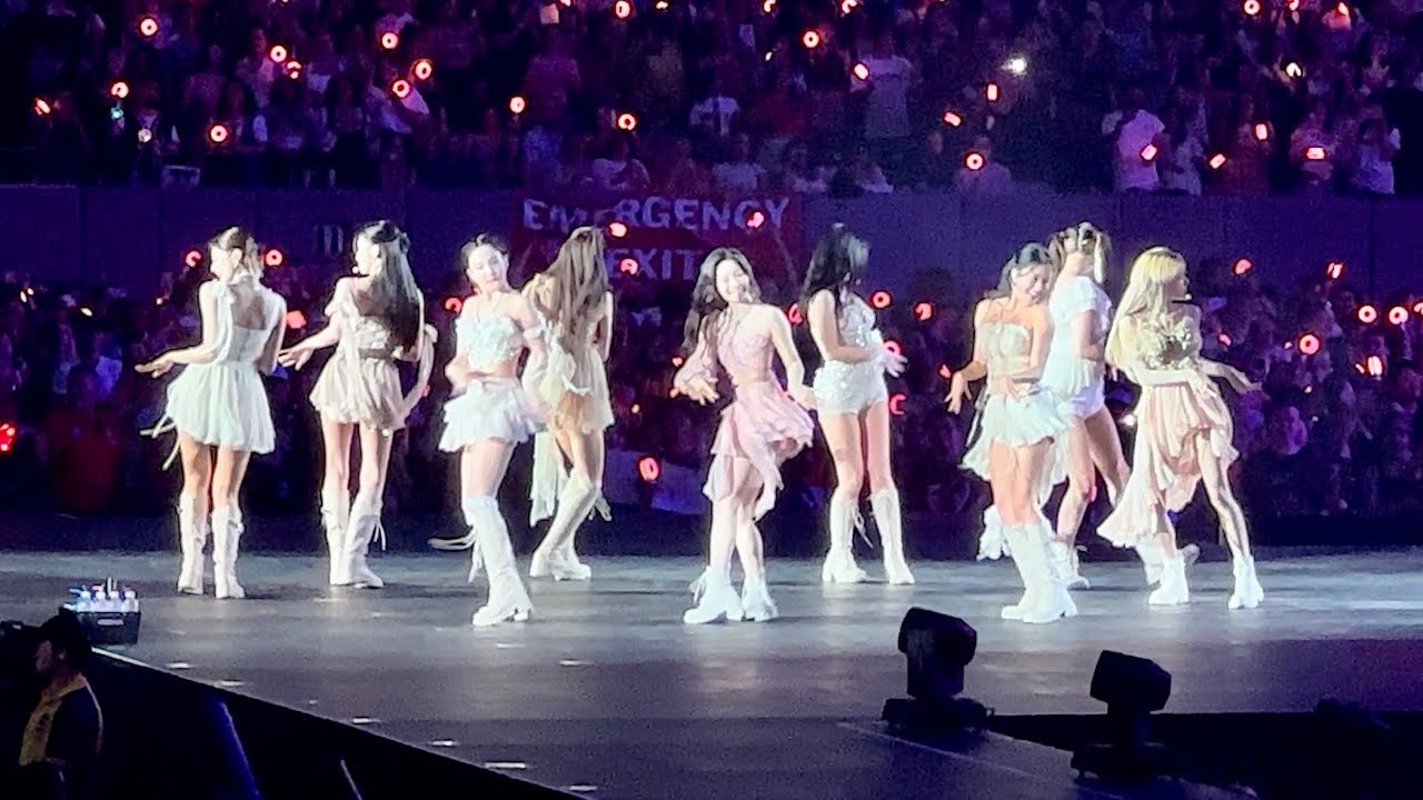 4K 230706 TWICE ‘Fancy’ Ready To Be 5th world tour in New York NY New Jersey MetLife 트와이스