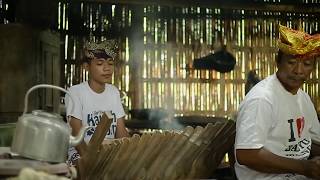 Download Lagu ANGKLUNG PADHANG ULAN BANYUWANGI MP3