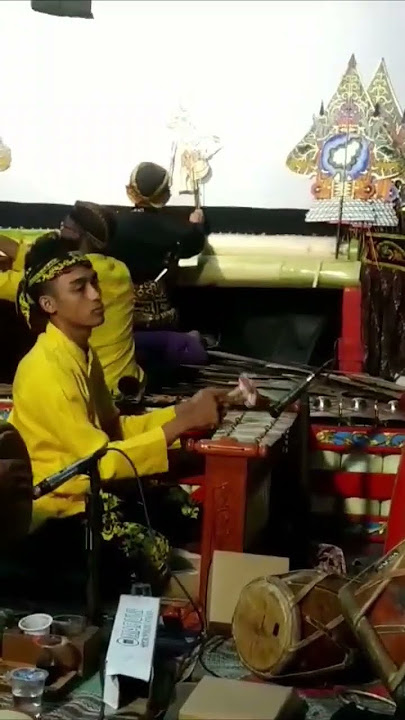 Basu Karno mintotanding,.... Dalang Ki Anom Sudarmaji