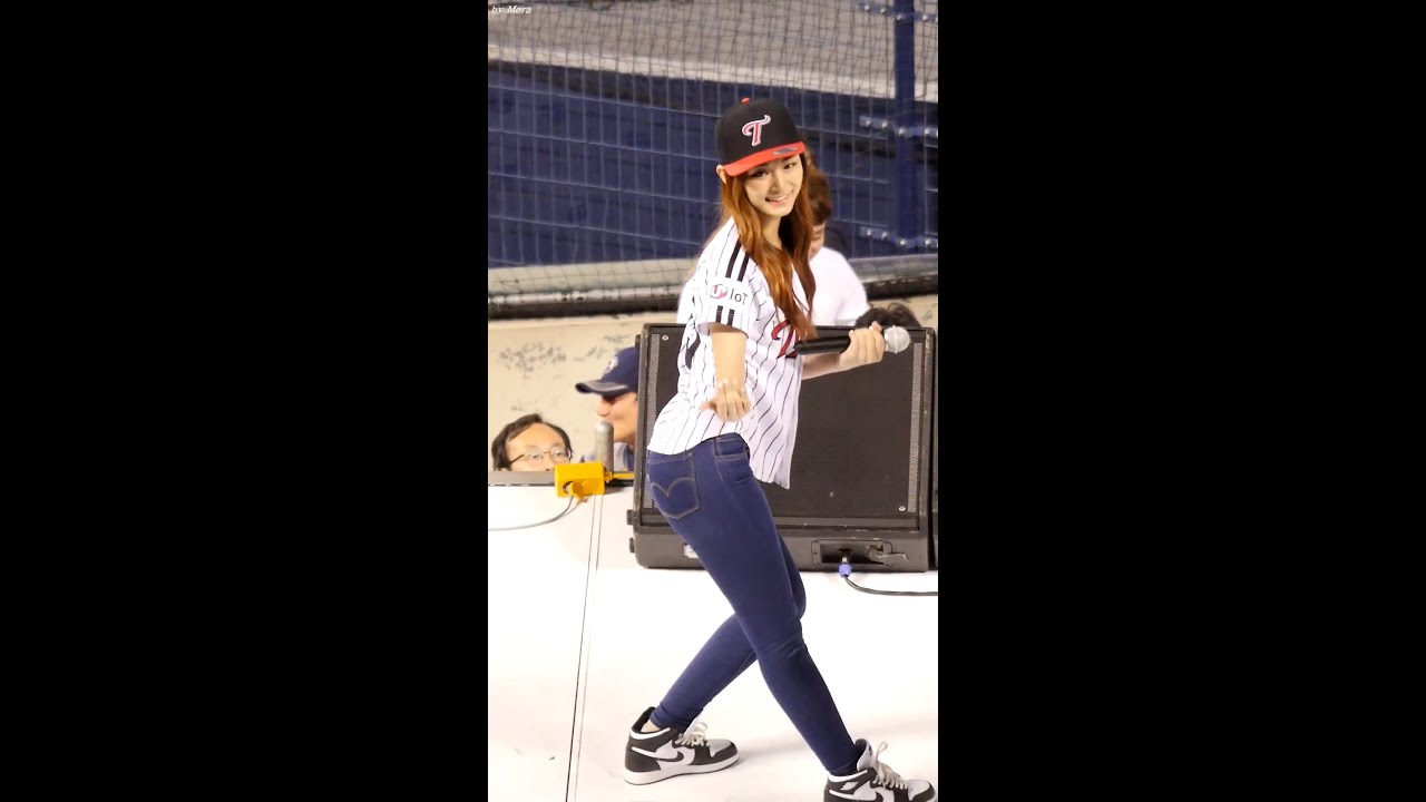 160402 트와이스 (TWICE) OOH-AHH하게 (Like OOH-AHH)  [쯔위] Tzuyu 직캠 Fancam (잠실야구장) by Mera