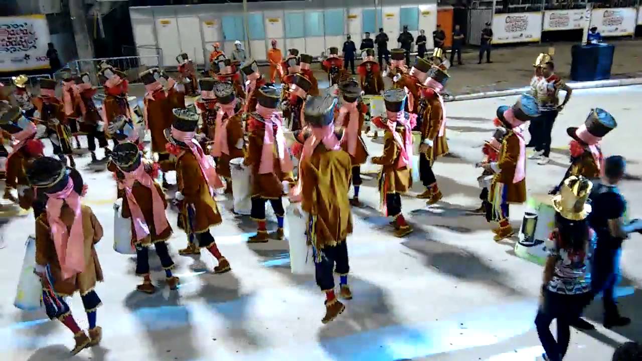 Bloco Tradicional Os Trapalhões 2016