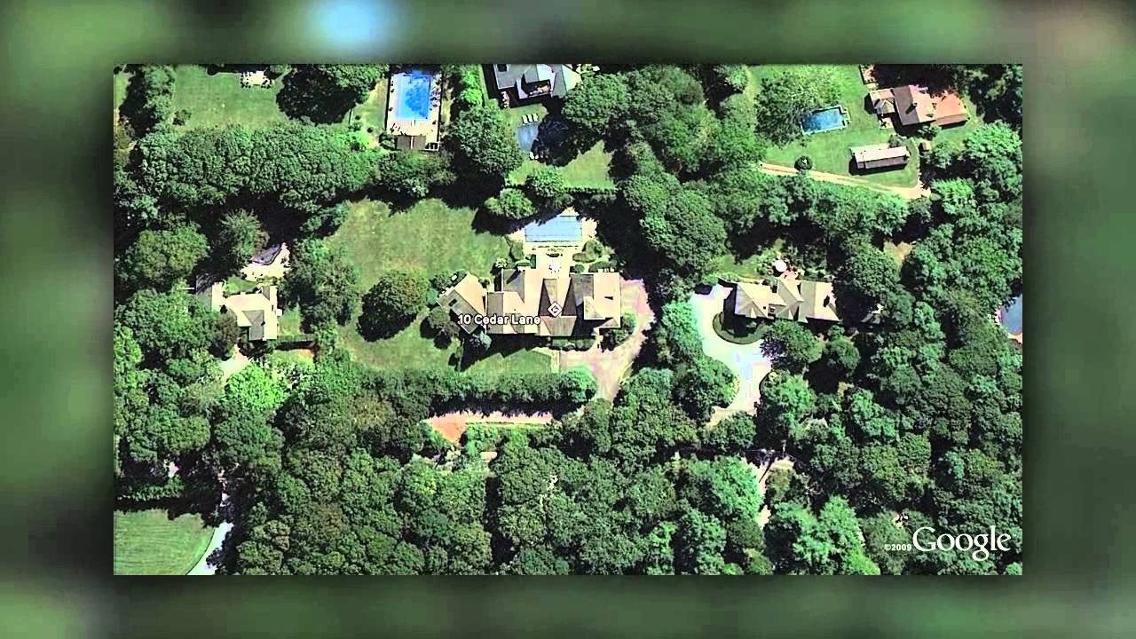 10 Cedar Ln, Remsenburg, NY 11960