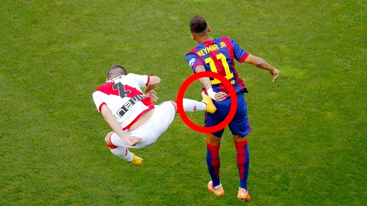 😱 Las EXPULSIONES más ESTÚPIDAS y DIVERTIDAS en el Fútbol ⚽ - YouTube