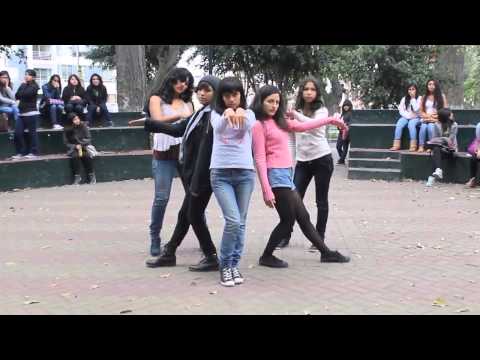 Code7 COVER RED LIGHT DE F(X)