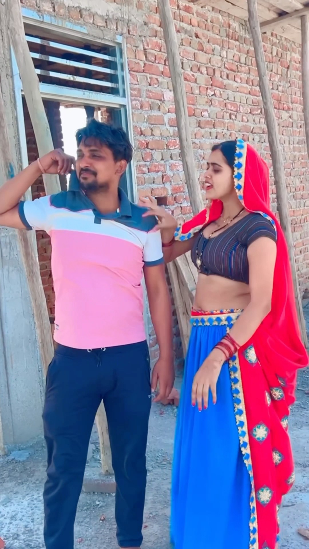 आज लग ना बैठी साइकिल ? के डण्डे पे ?#shorts #trending #meenu #ytshorts