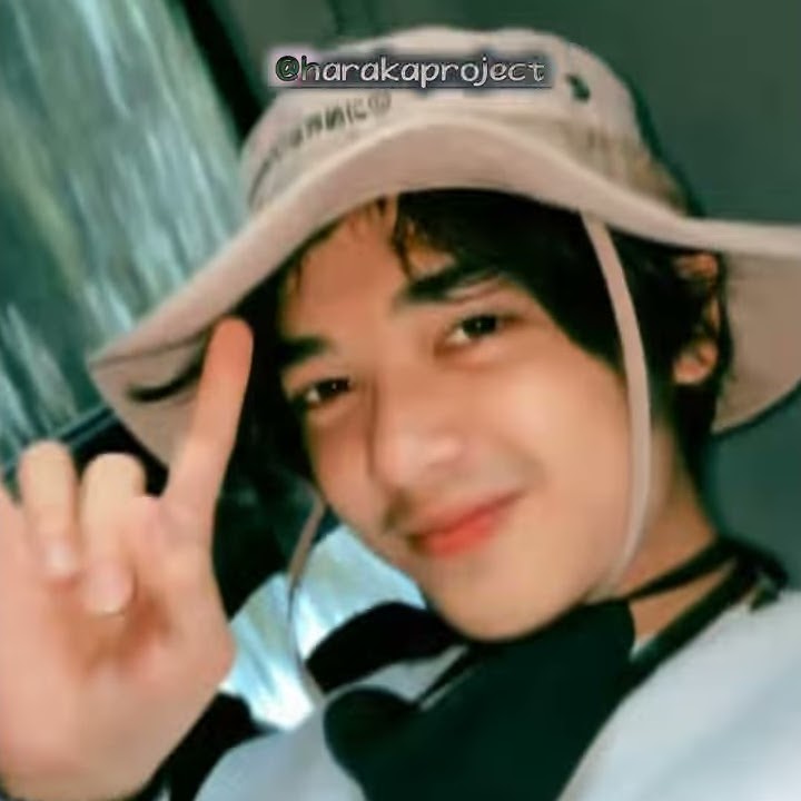 PRESENT ALIGHT MOTION - ISQIA HIJRI