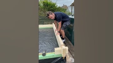 Now that’s satisfying log cabin building 🪵 #logcabin #gardenroom #shorts #satisfyingvideo