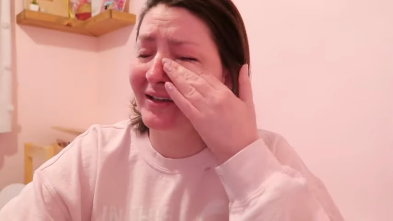 First Day Alone - Stage 4 Lung Cancer - YouTube